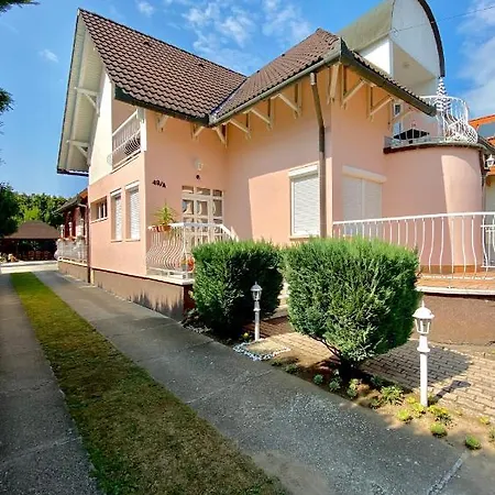 Vanessa Apartament *